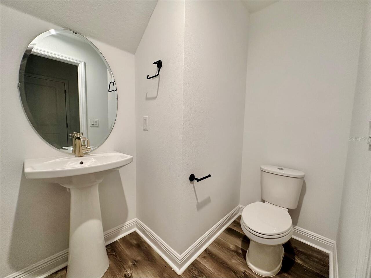 Listing Photo 16