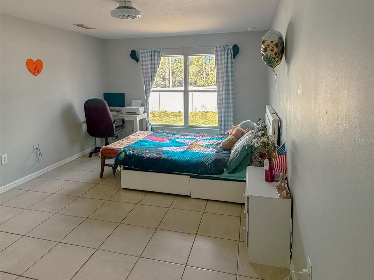 Listing Photo 6