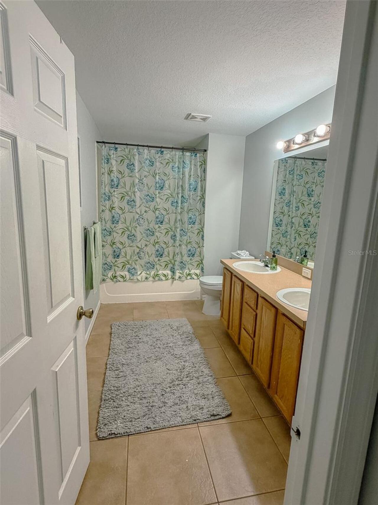 Listing Photo 7
