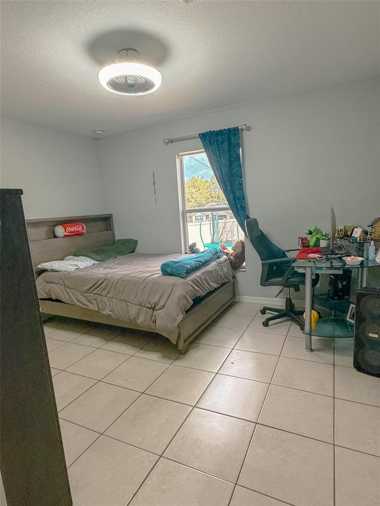 Listing Photo 8
