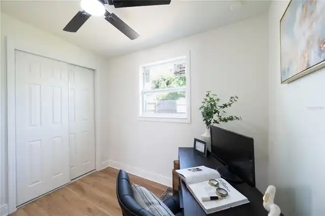 Listing Photo 11