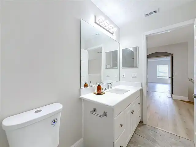 Listing Photo 38