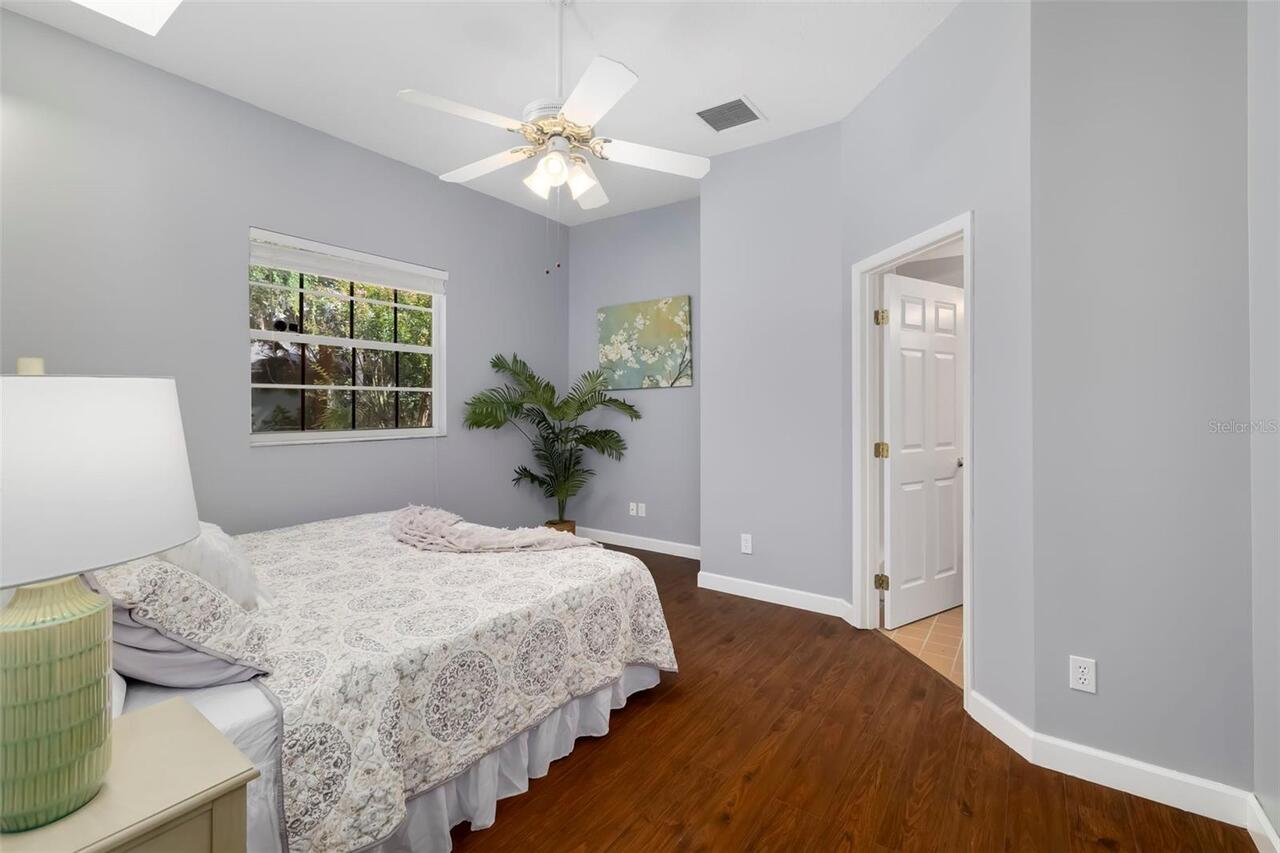 Listing Photo 34
