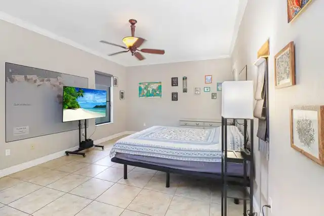Listing Photo 18