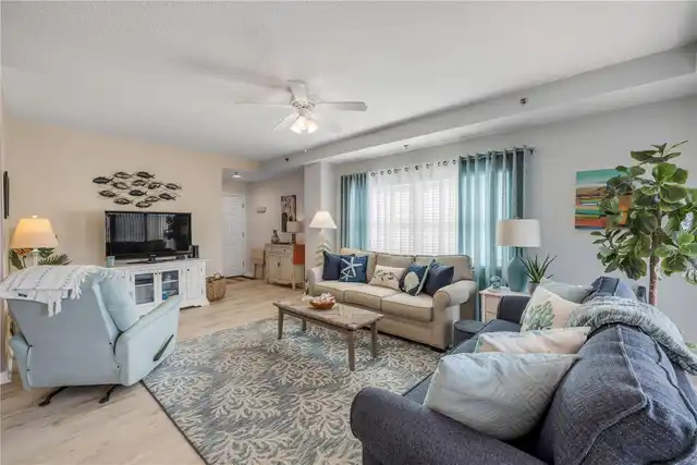 Listing Photo 7