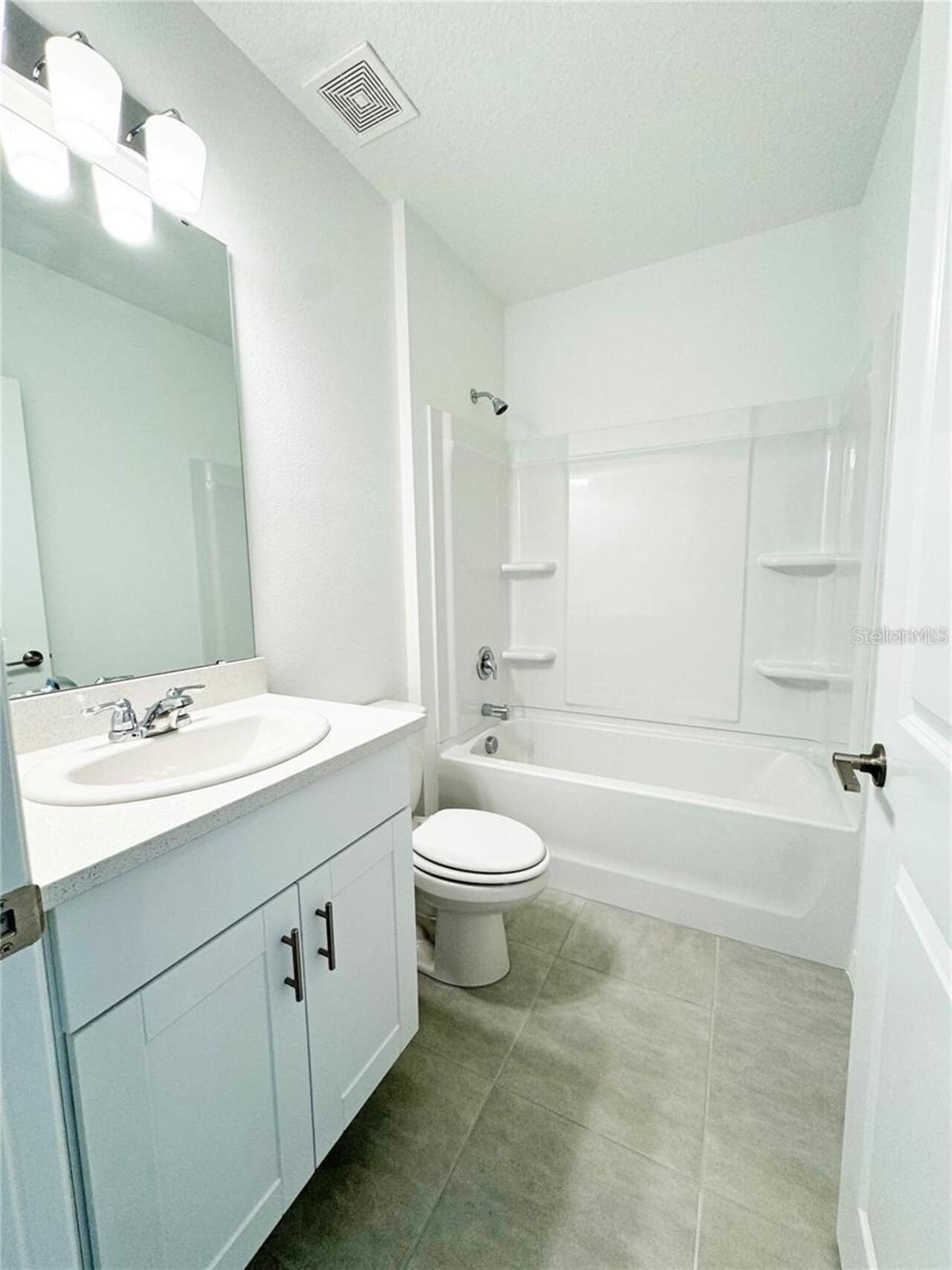 Listing Photo 7