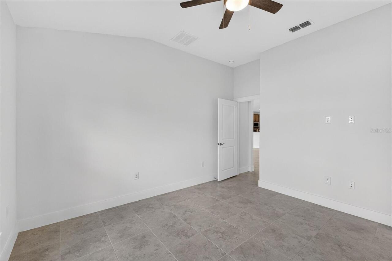 Listing Photo 26