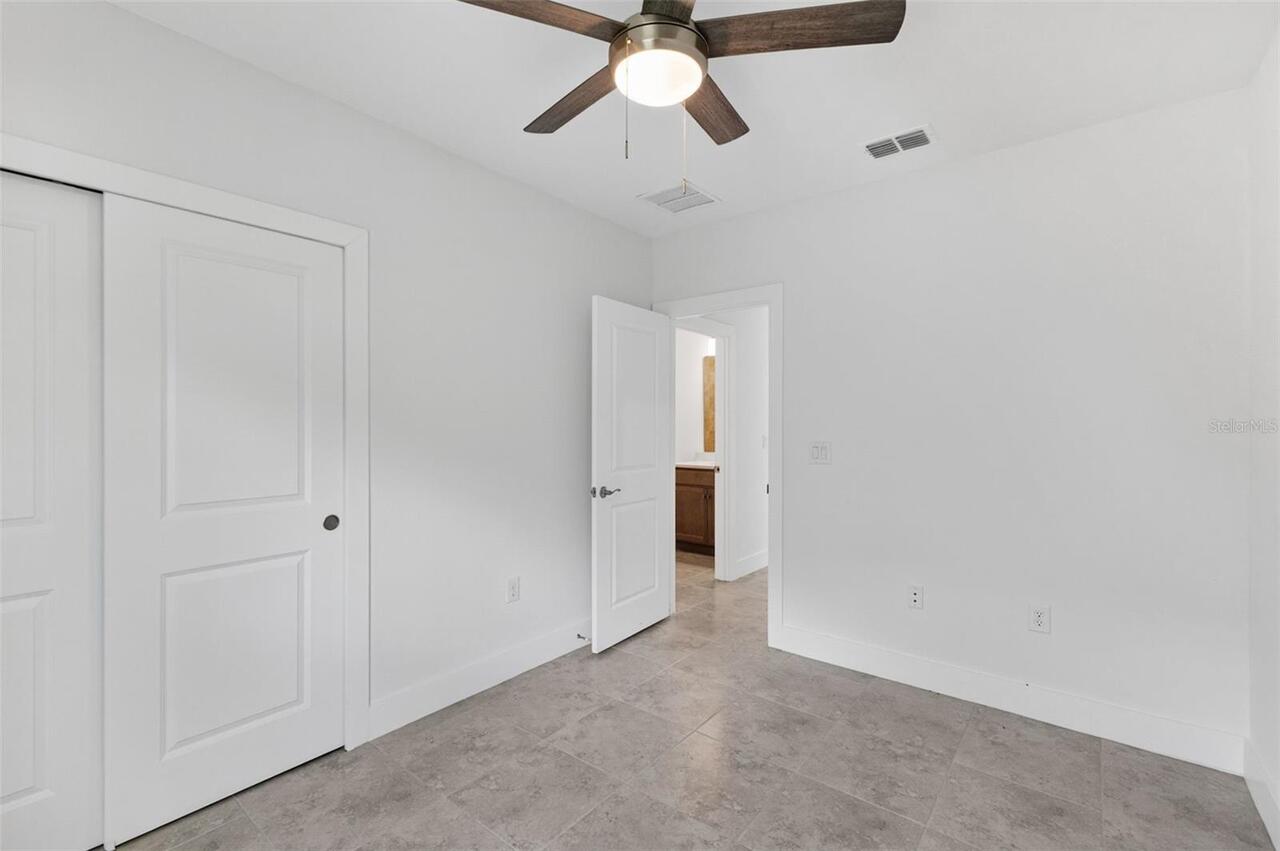Listing Photo 37