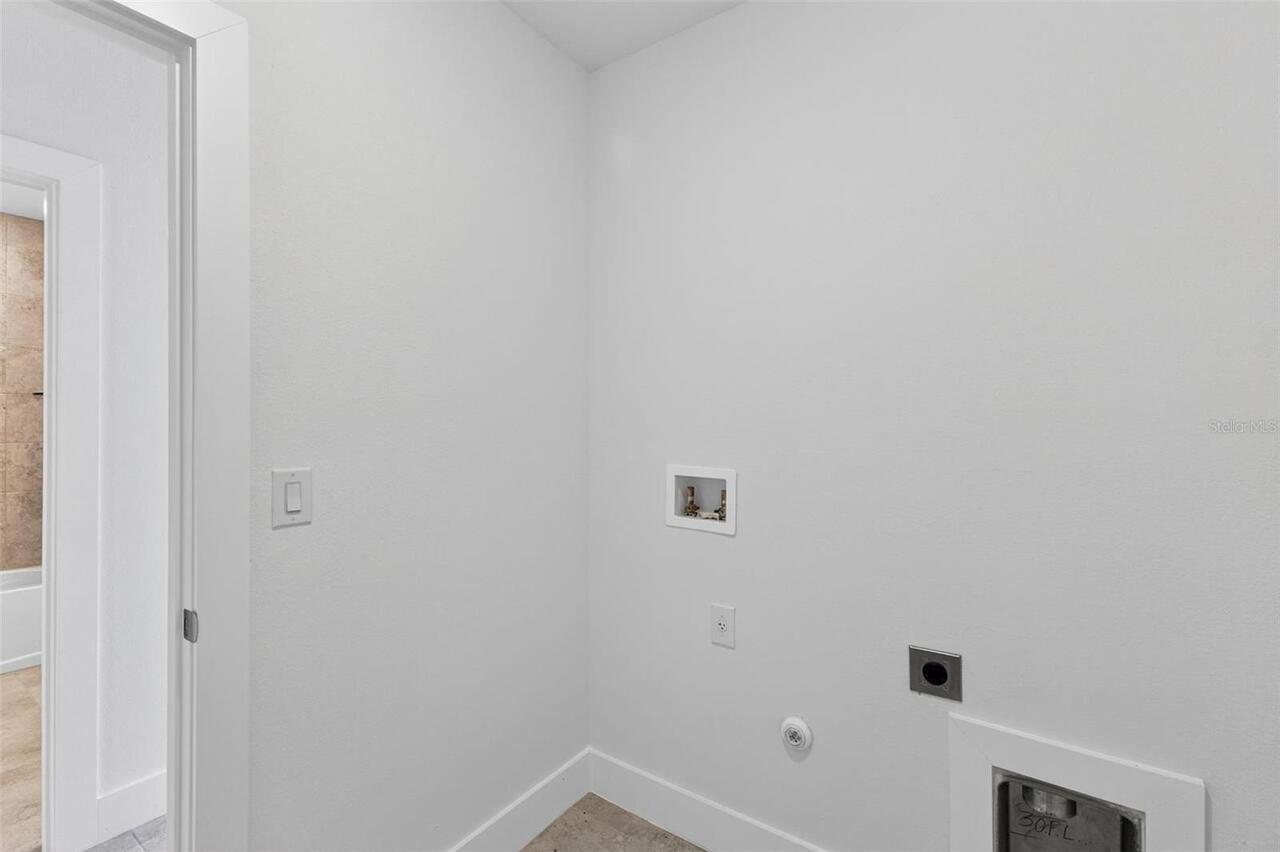 Listing Photo 38