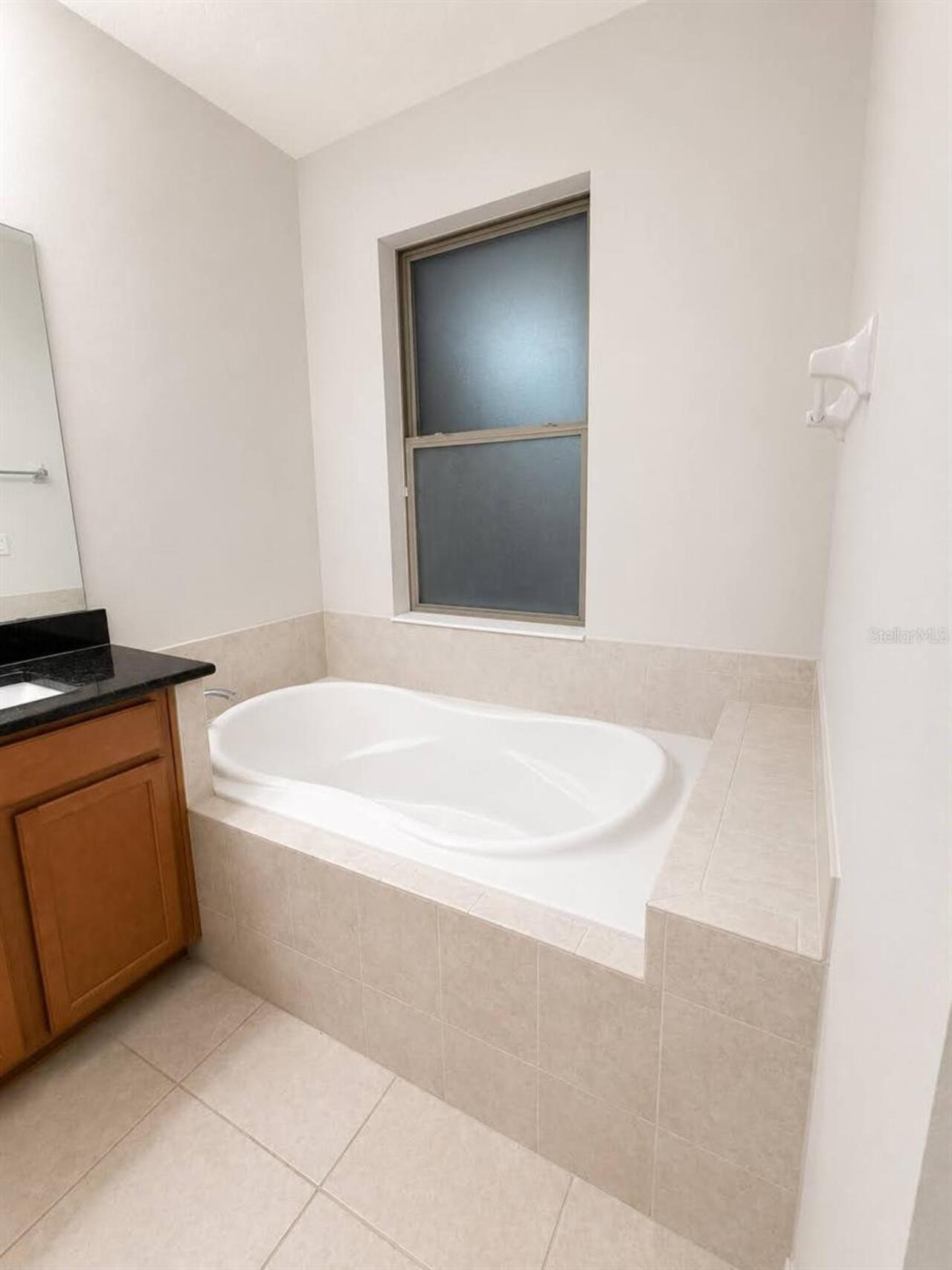 Listing Photo 29