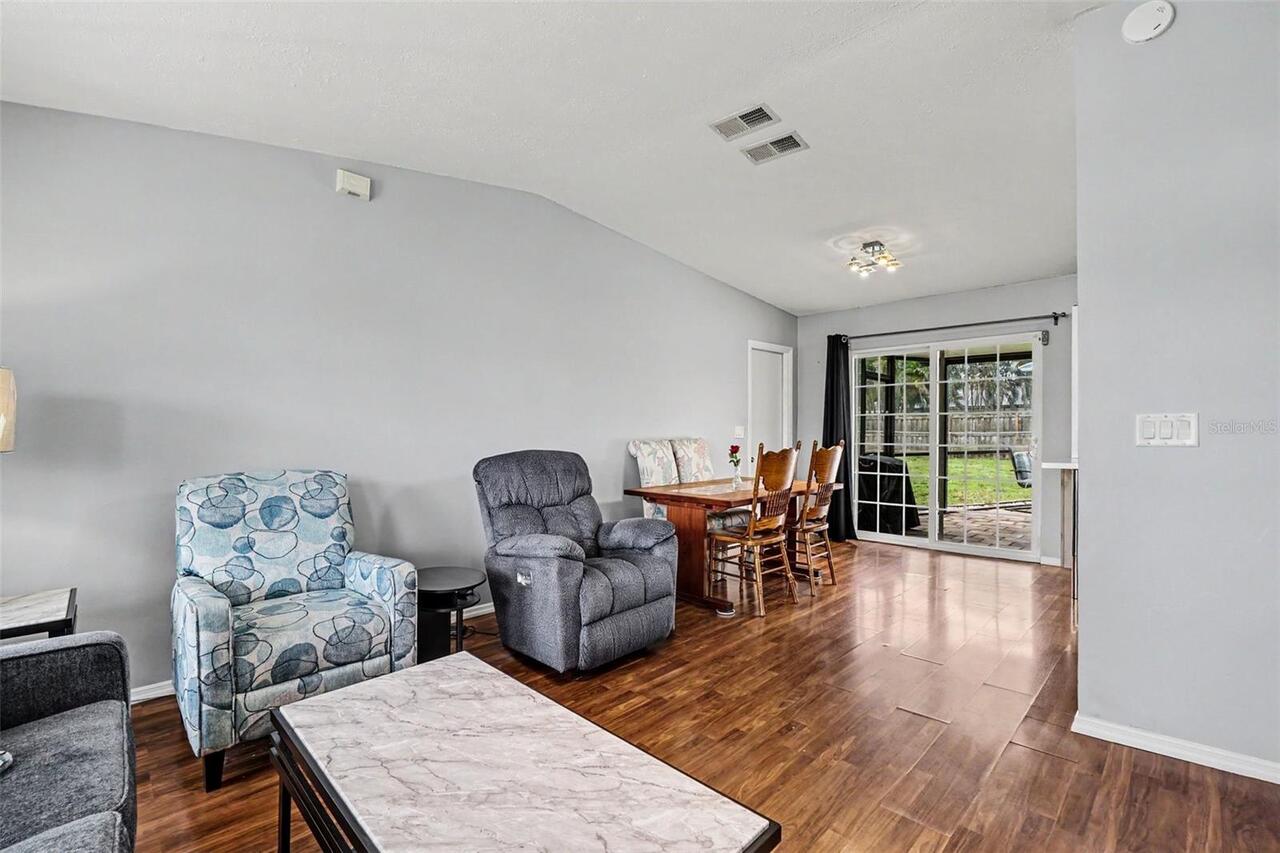 Listing Photo 7