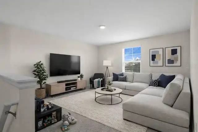 Listing Photo 11