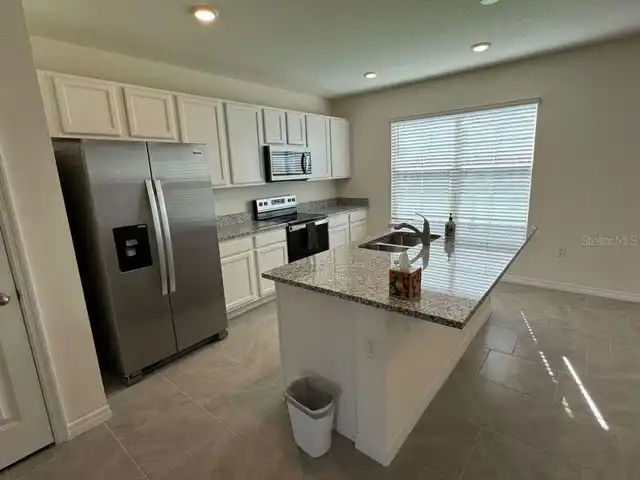 Listing Photo 6