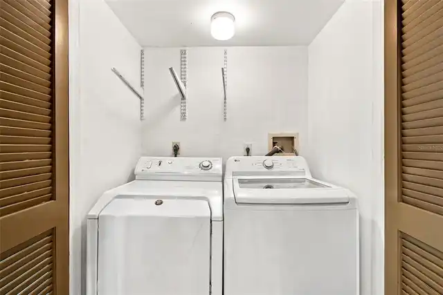 Listing Photo 14