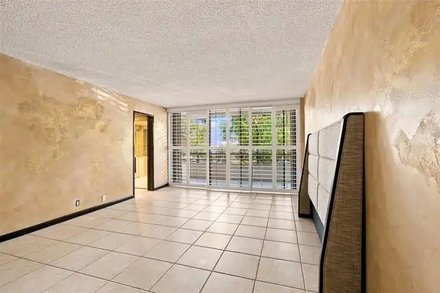Listing Photo 41