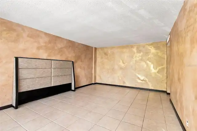 Listing Photo 42