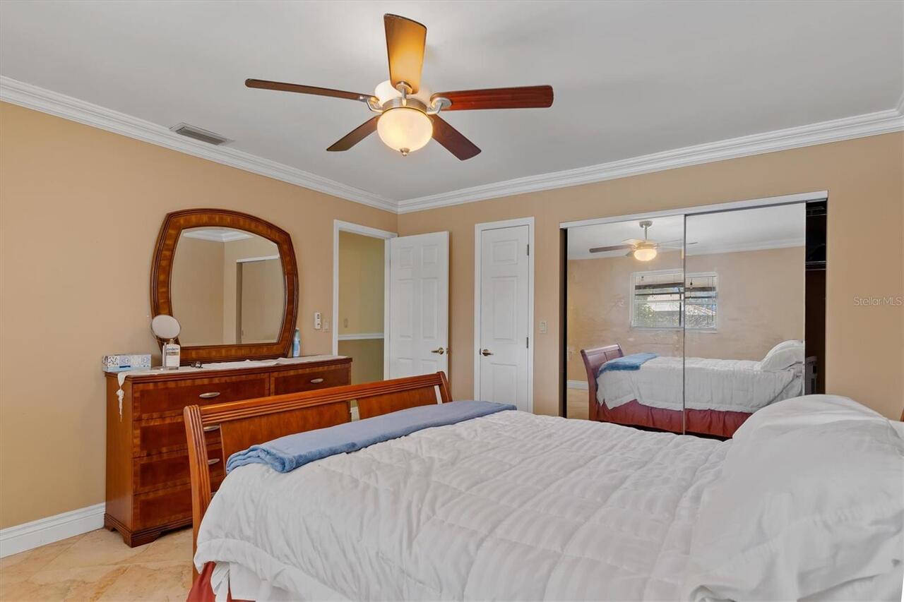 Listing Photo 24