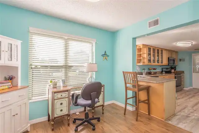 Listing Photo 21