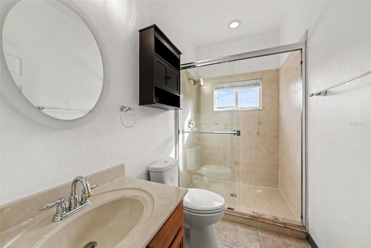 Listing Photo 33