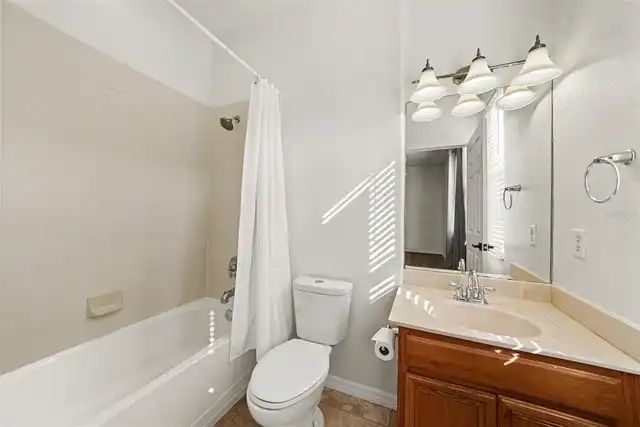 Listing Photo 25