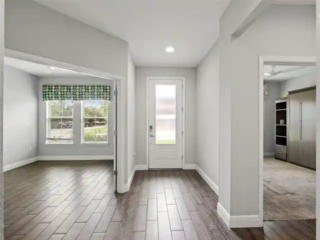 Listing Photo 10