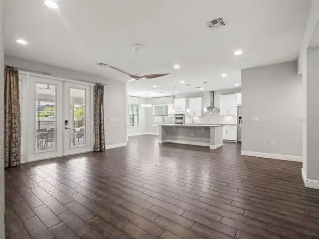 Listing Photo 38
