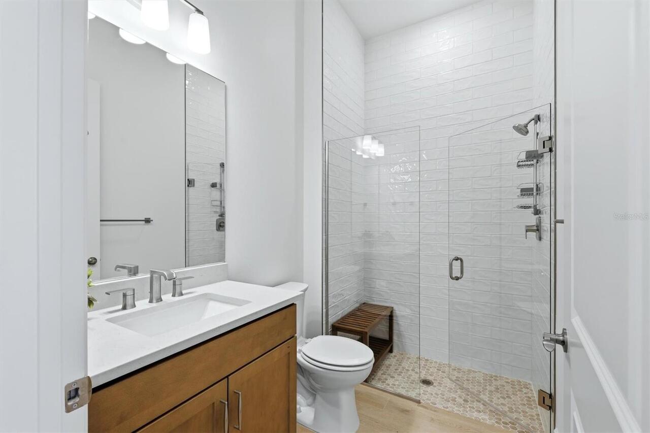 Listing Photo 33