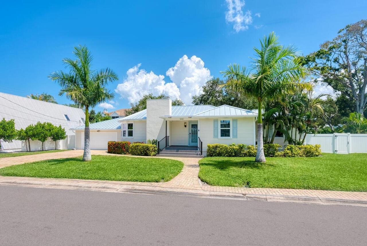 Sarasota Real Estate