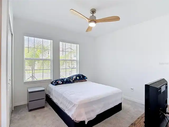 Listing Photo 16