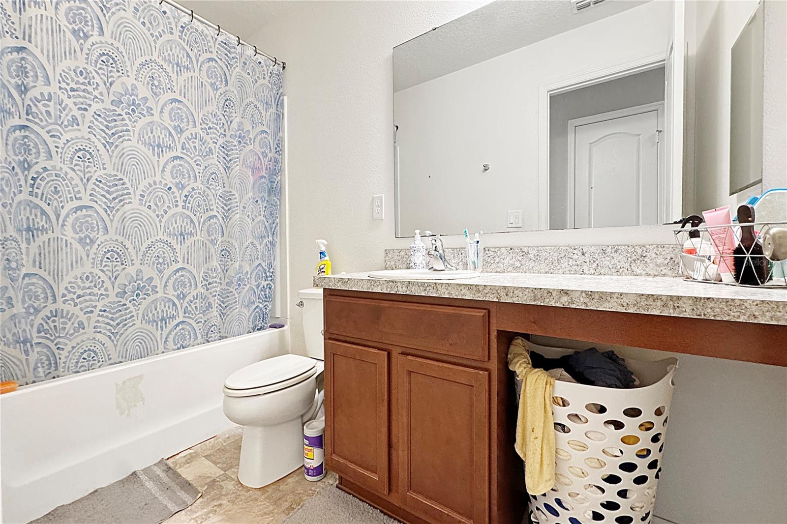 Listing Photo 16