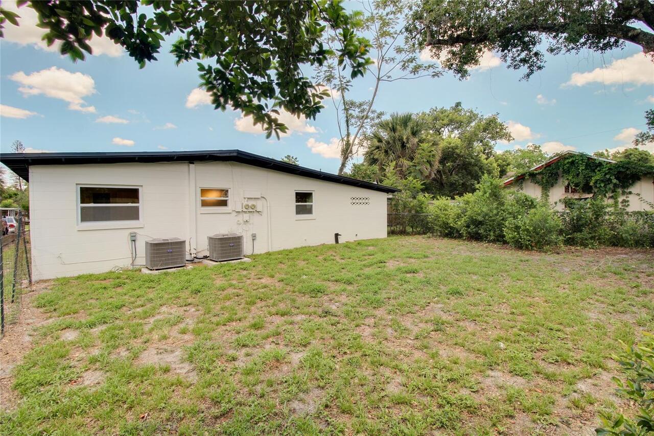 Listing Photo 14