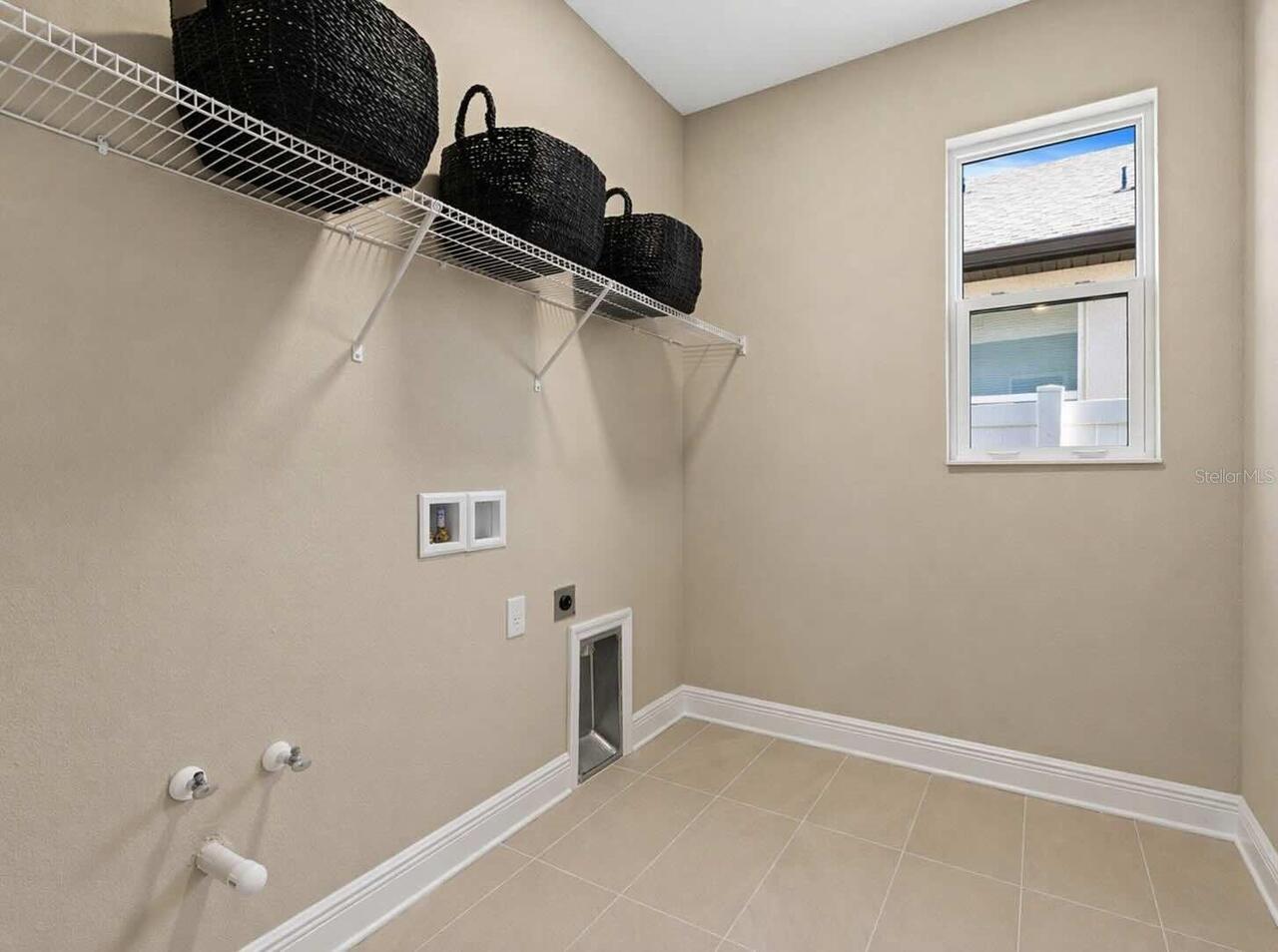 Listing Photo 10