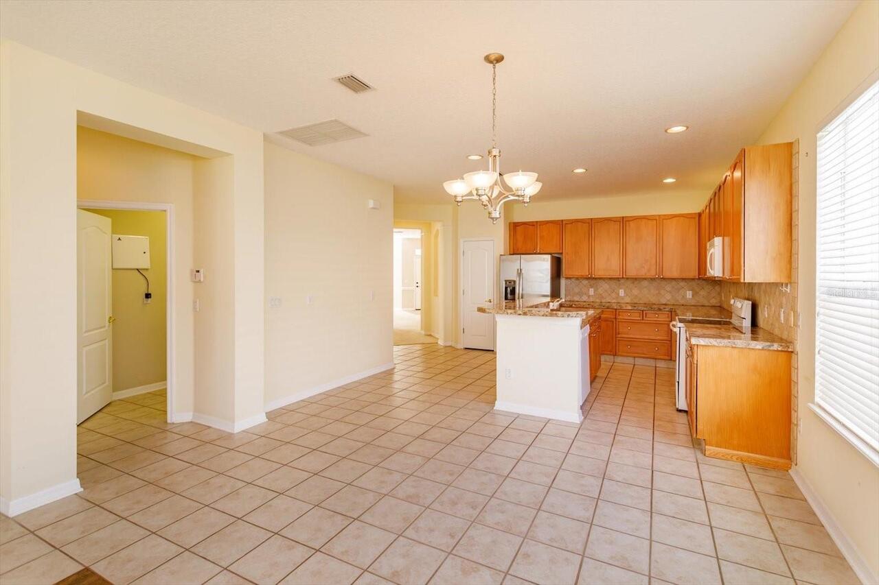 Listing Photo 15