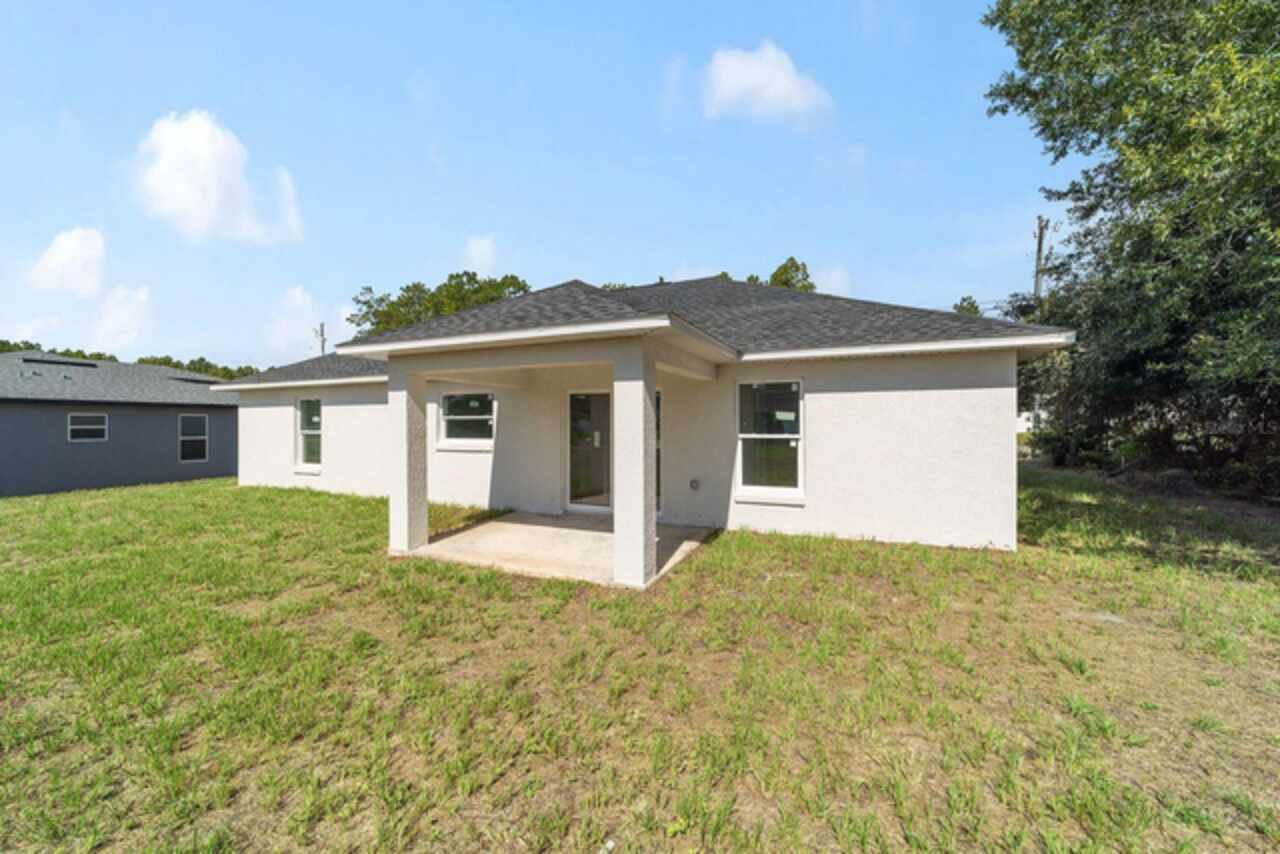 Listing Photo 8