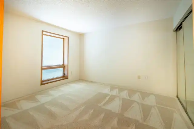 Listing Photo 20