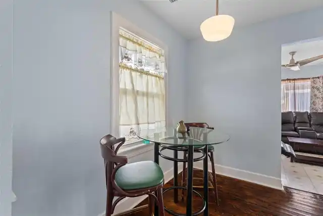 Listing Photo 19