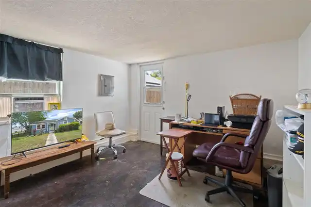 Listing Photo 42