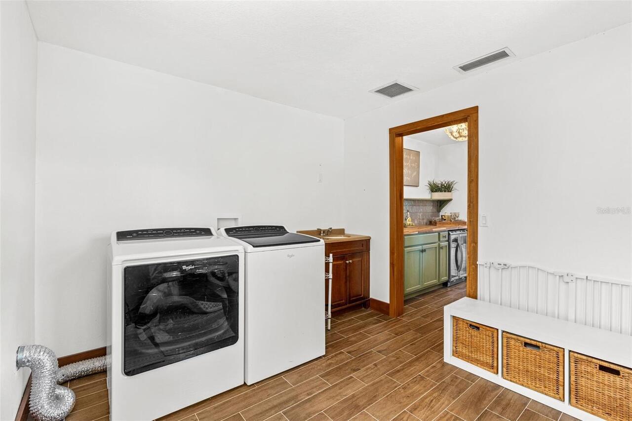 Listing Photo 28