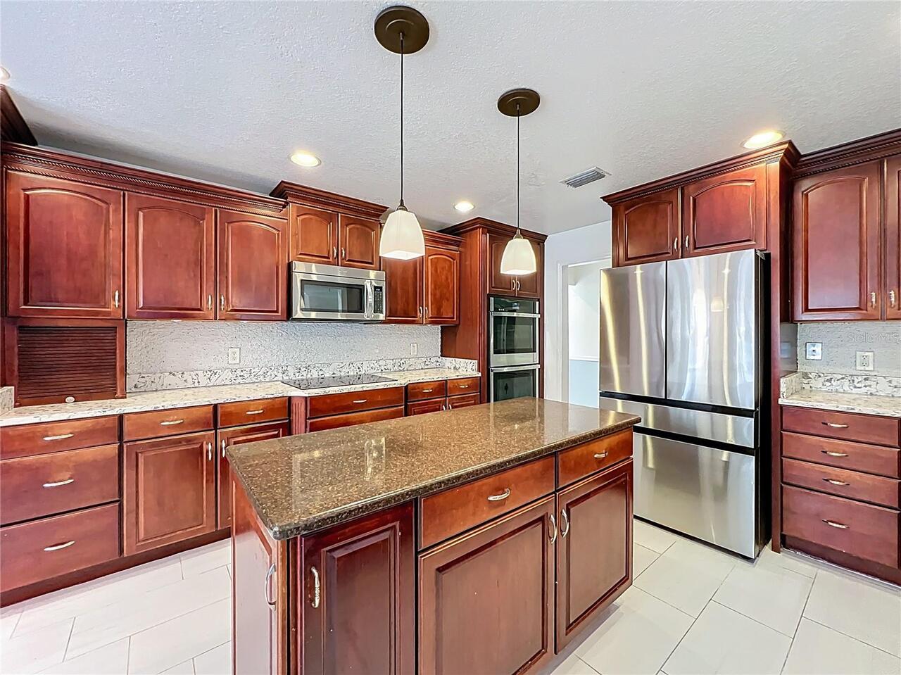 Listing Photo 25