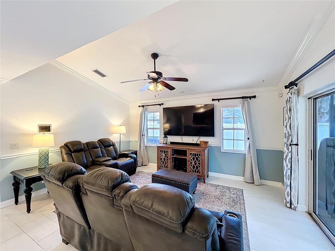 Listing Photo 43