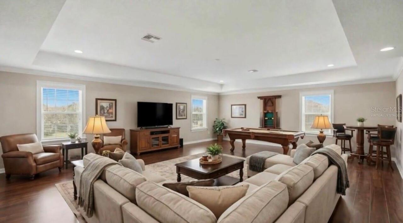 Listing Photo 14