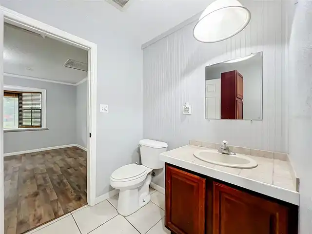 Listing Photo 26