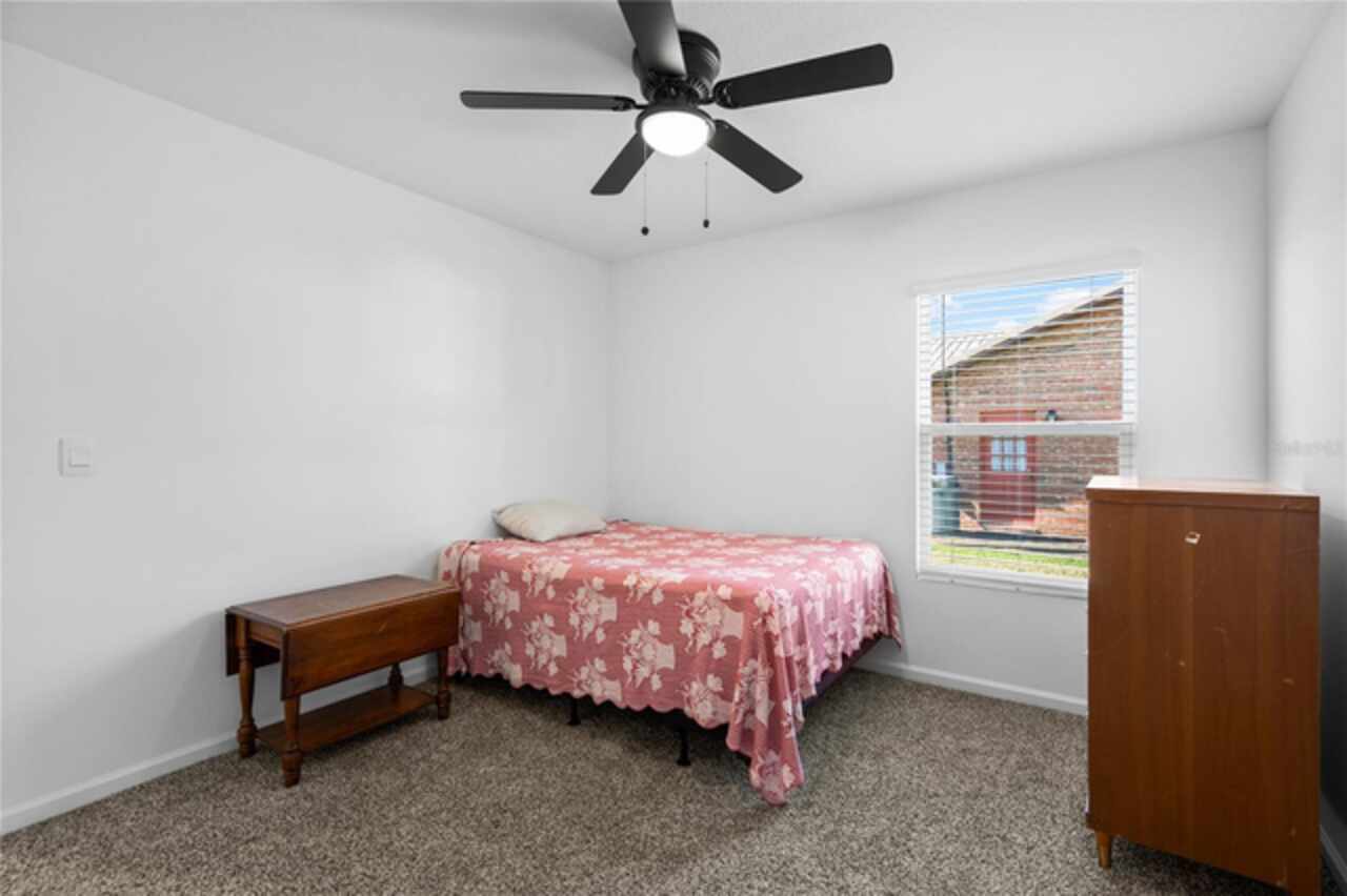 Listing Photo 14