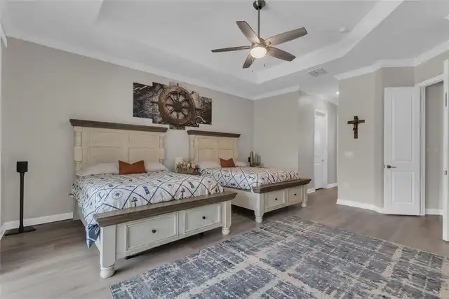 Listing Photo 16