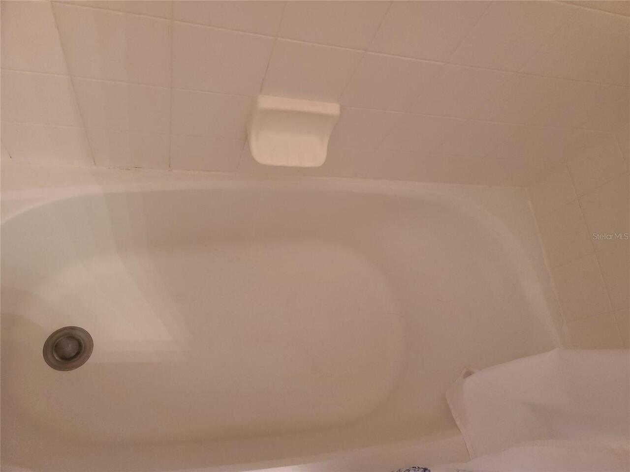 Listing Photo 14