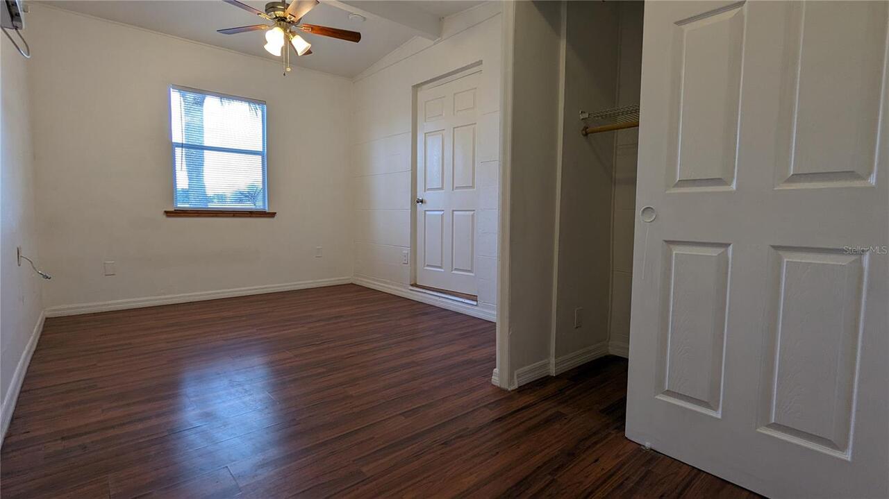 Listing Photo 13