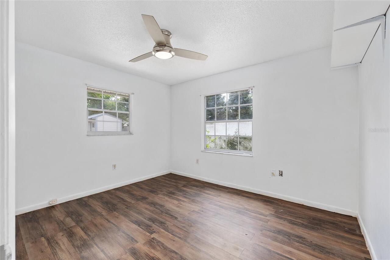Listing Photo 33