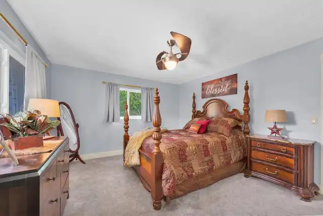 Listing Photo 33