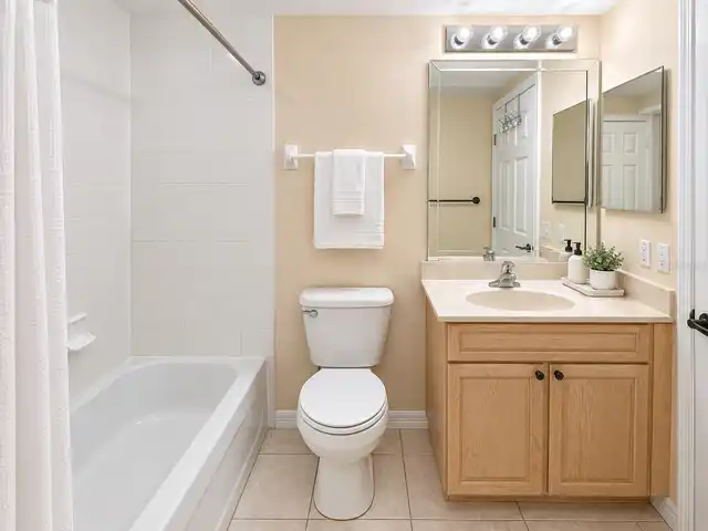 Listing Photo 18