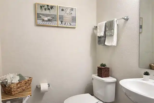 Listing Photo 7